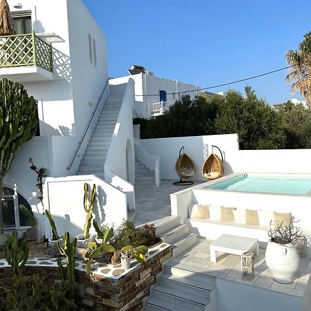 Artemis Hotel Antiparos Bagian luar foto