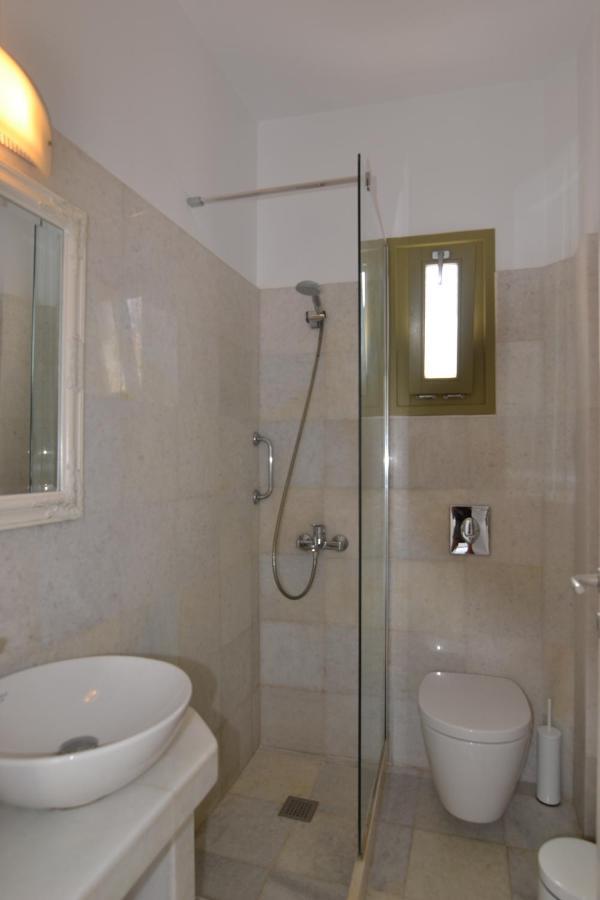 Artemis Hotel Antiparos Bagian luar foto