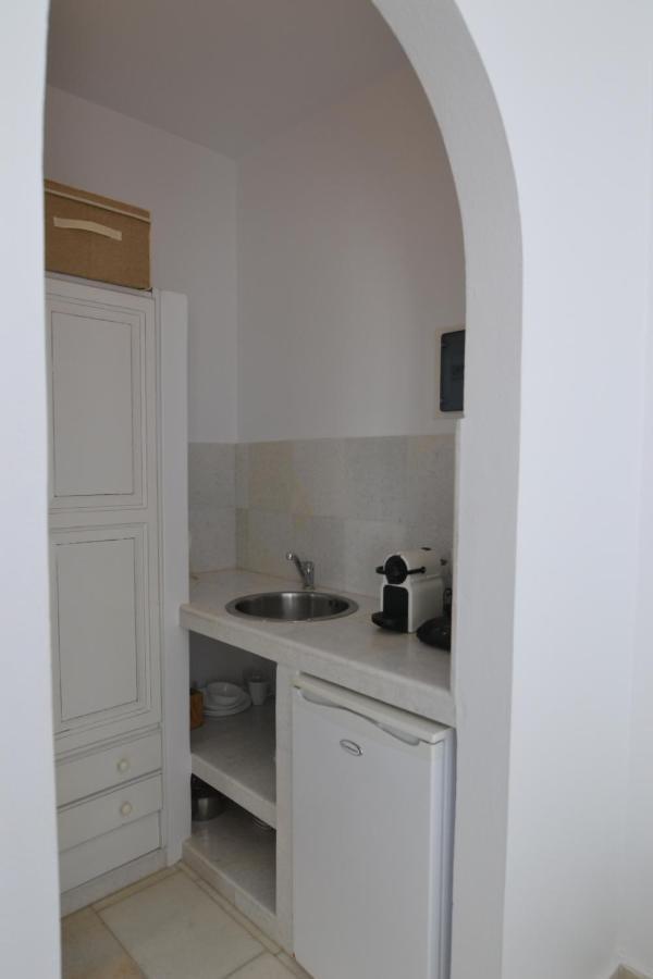 Artemis Hotel Antiparos Bagian luar foto
