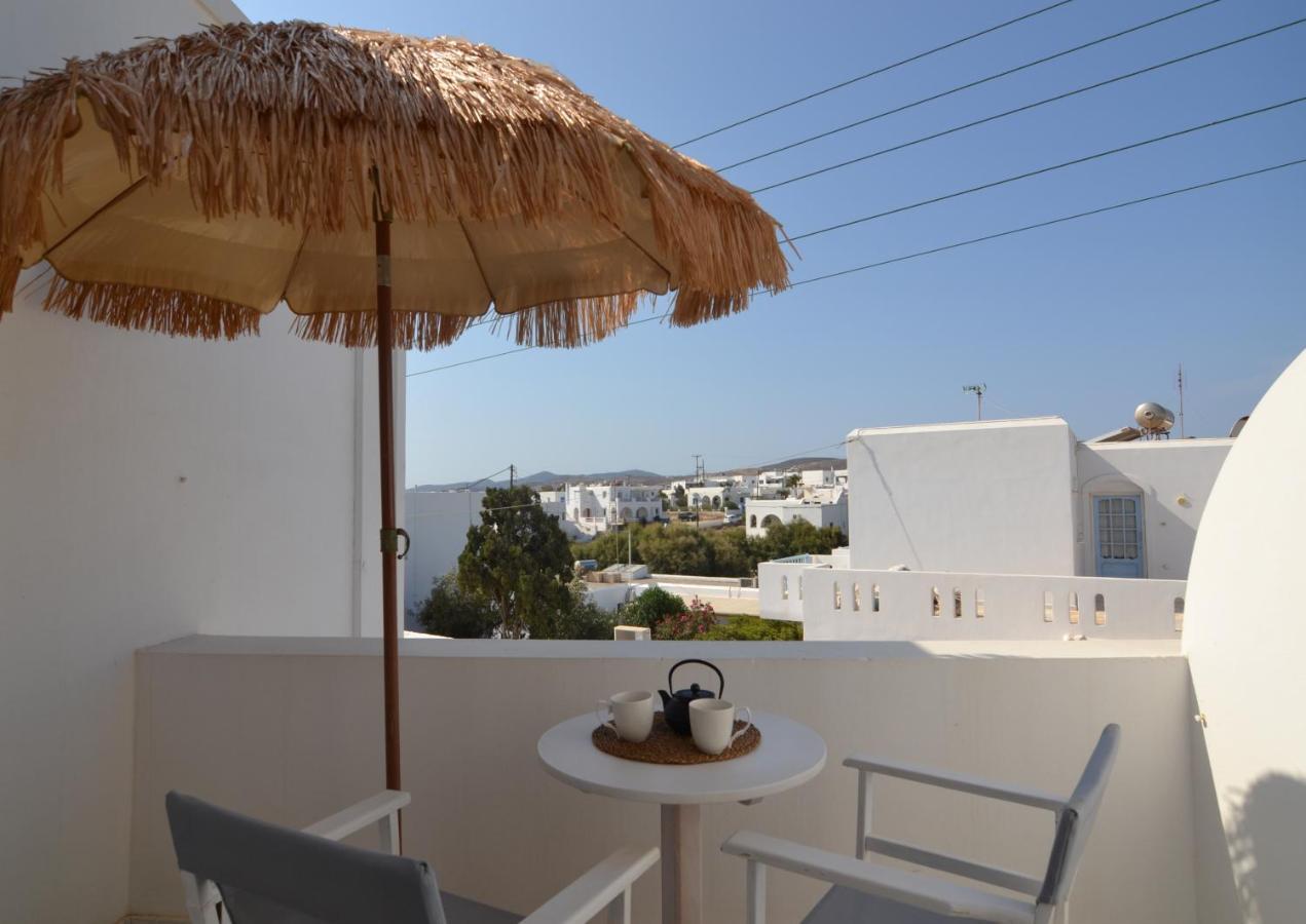 Artemis Hotel Antiparos Bagian luar foto