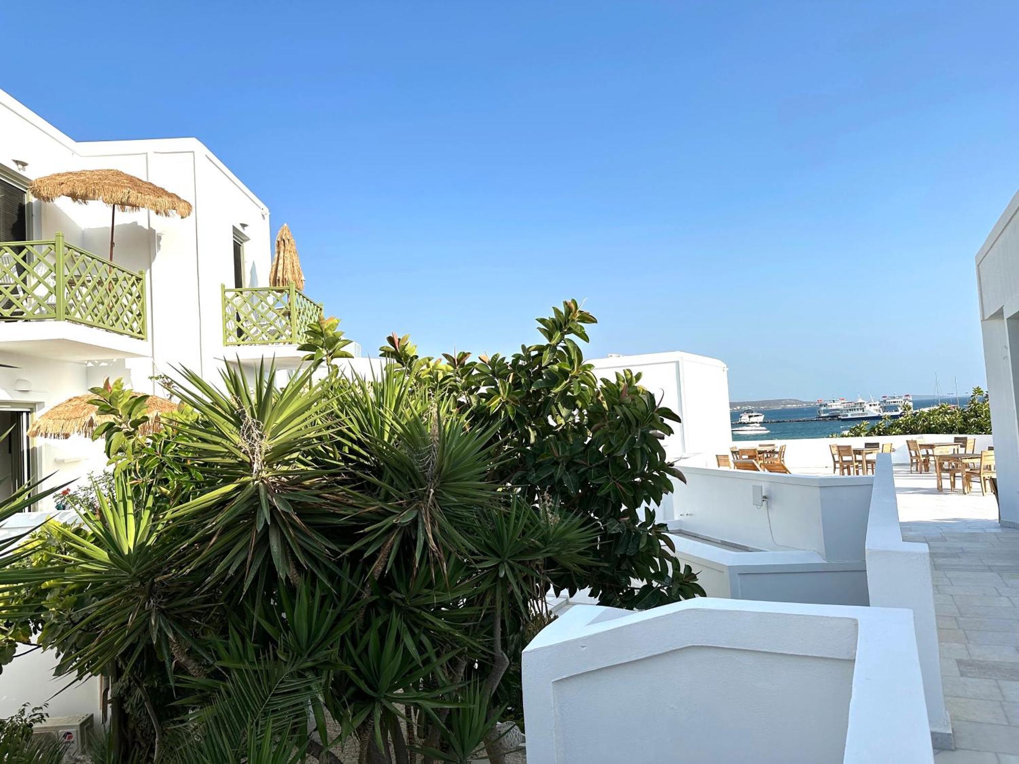 Artemis Hotel Antiparos Bagian luar foto