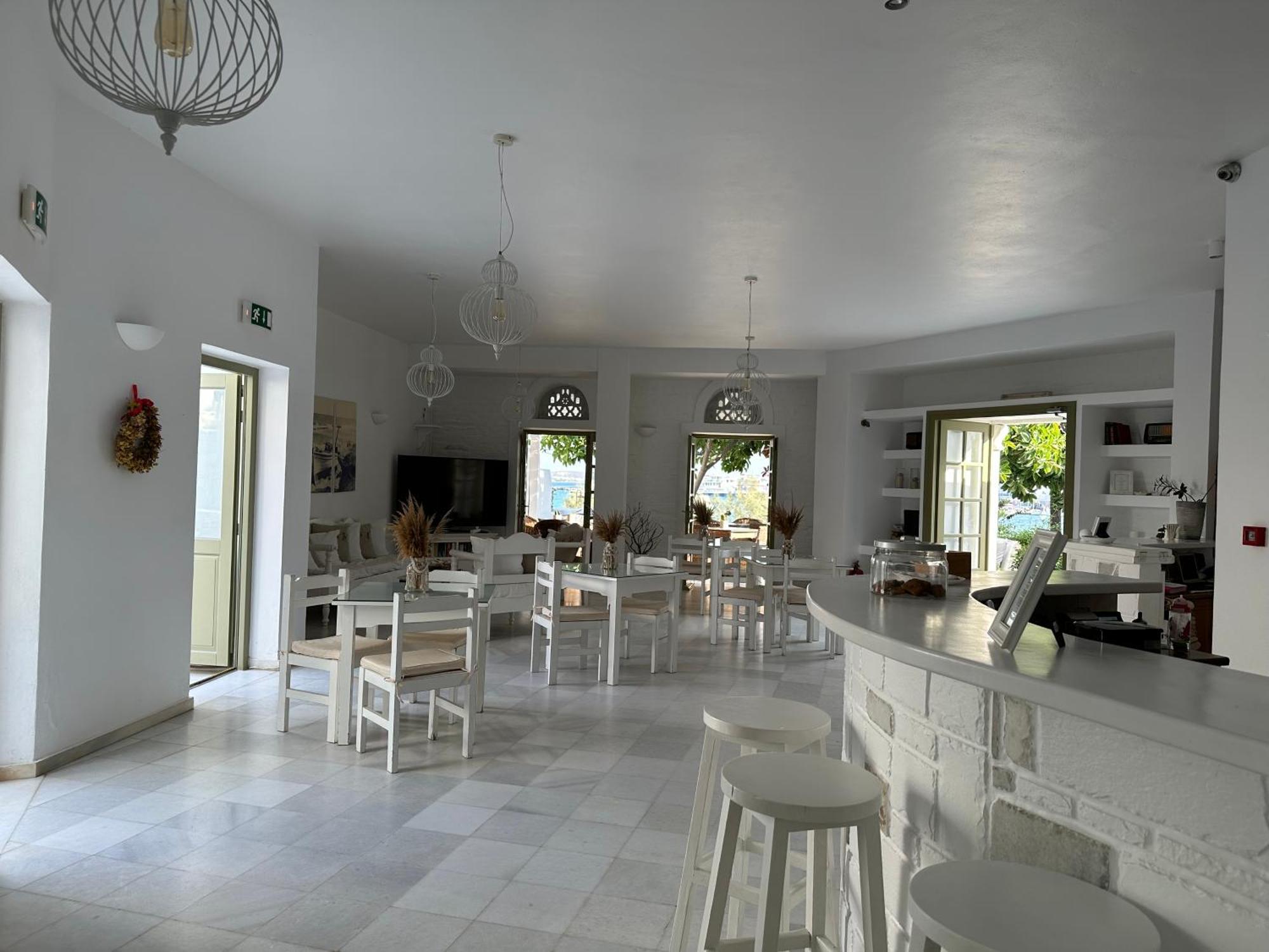 Artemis Hotel Antiparos Bagian luar foto